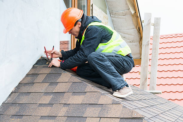 Quick and Trustworthy Emergency Roof Repair Services in Fowlerville, MI